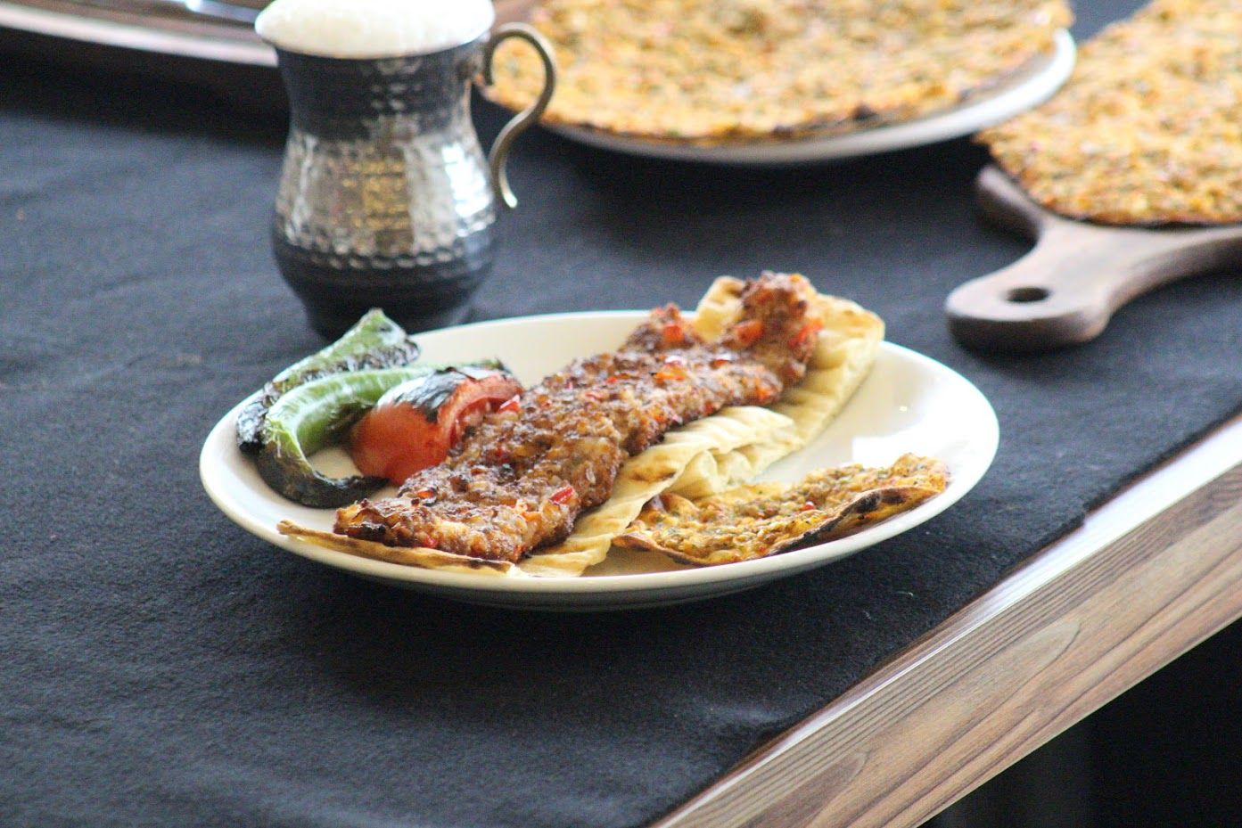 Göktürk Adana Kebap: Lezzetli Bir Tadım